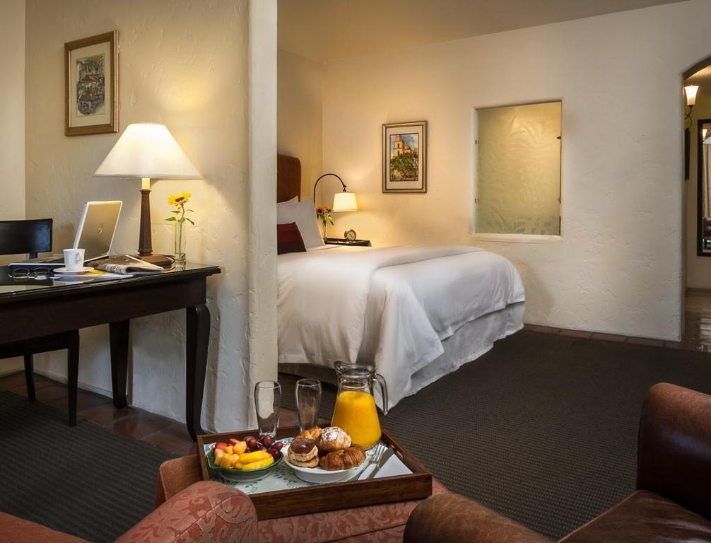 Spanish Garden Inn Santa Barbara Bilik gambar